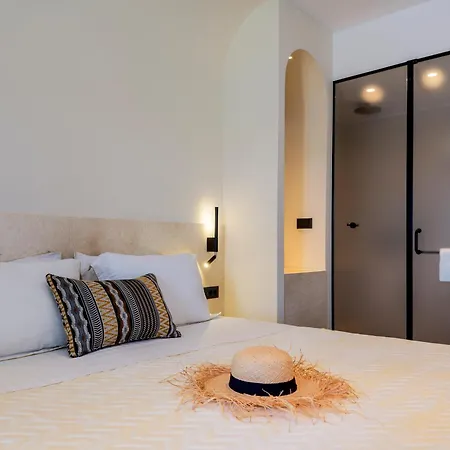 Yalos Sunset View Private