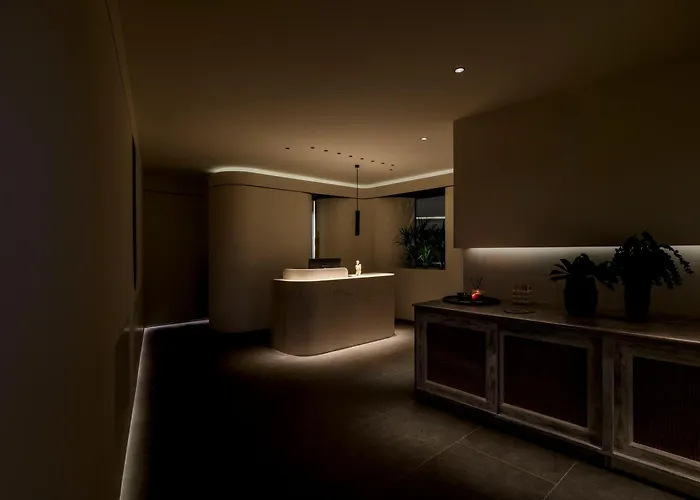 Yalos Sunset View Private 住宿加早餐酒店 4*