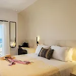 Yalos Sunset View Private 4*