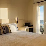 Frühstückspension Yalos Sunset View Private 4*