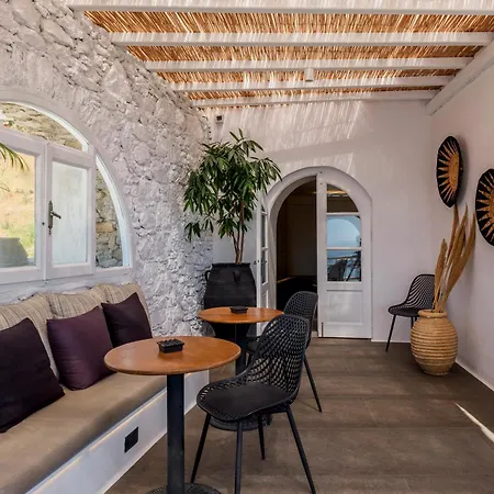 Yalos Sunset View Private Mykonos Town