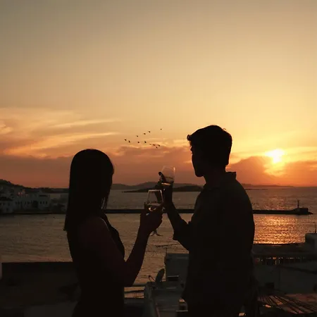 Yalos Sunset View Private Couette-café
